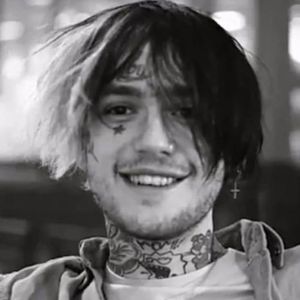 Meet your Posher, Lili